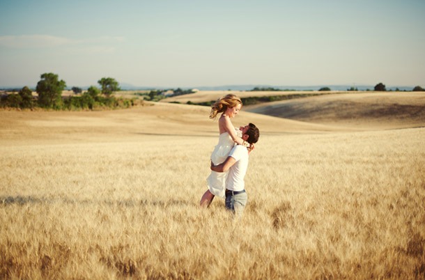 Verlobung im Lavendelfeld bei Andrea und Markus Photography