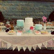 Vintage Kuchenbuffets und Hochzeitstorten-Inspirationen