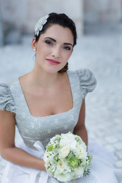 Moderne Dirndl-Märchenhochzeit von Dorelies Hofer