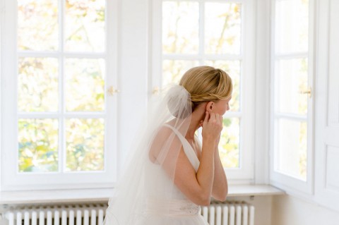 Romantische Schloss Neuhaus Hochzeit von Rebecca Conte