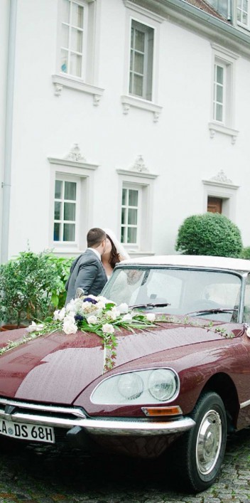 Bezauberndes Hochzeitsvergnügen in Auernhofen von Jenny Wolf Photography
