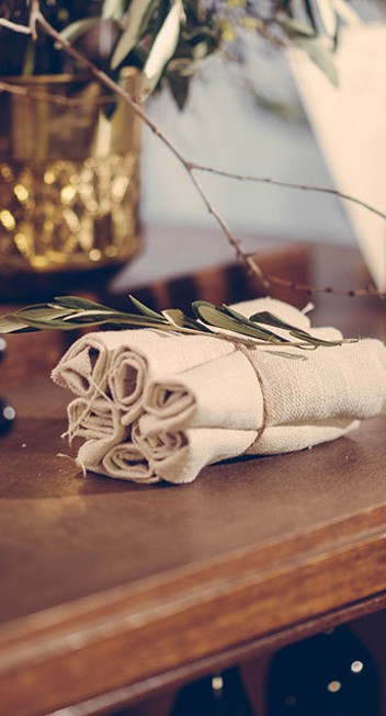 Provence inspiriertes Spätsommer-Hochzeitskonzept von Love Circus