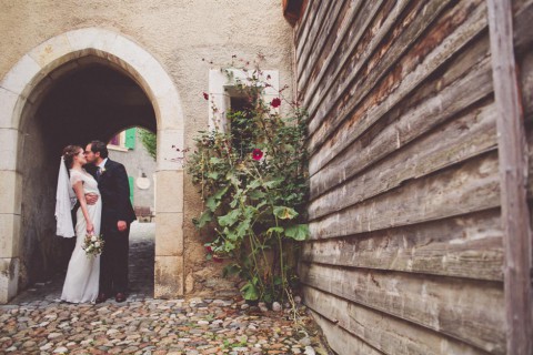 Vintage inspirierte Hochzeit in Romainmotier von Chris Spira Photography