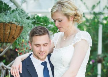 Berührende Outdoor-Hochzeit von Julia Schick Fotografie