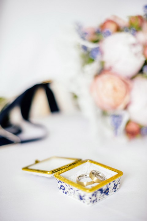Pastellfarbene Vintage-Scheunenhochzeit von Die Hochzeitsfotografen
