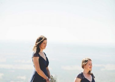 Rustikal, natürliche DIY-Hochzeit auf Mt. Pilot