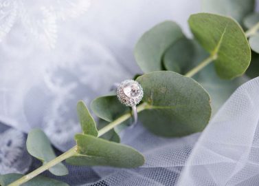 Verführerische Romantik am Hochzeitsmorgen
