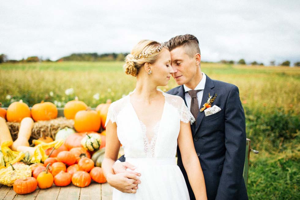 Herbstliebe: Romantisch heiraten im goldenen Oktober