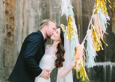 Martina & Jan-Henrick: Zarte Sommerhochzeit in Peach und Mint