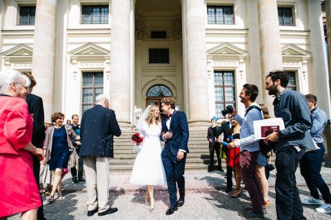 Karolina & Nicolas: Urbaner Hochzeitstraum in Berlin