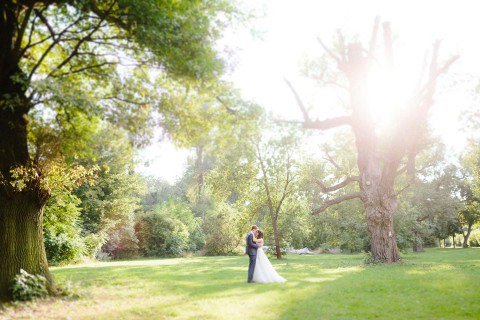 Anabelle & Henrik: internationale Sommerhochzeit in Wien