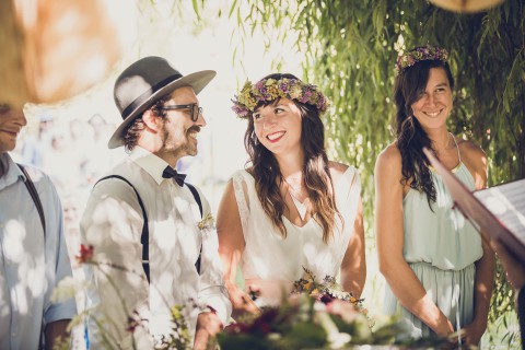 Hippie-Hochzeit im eigenen Garten