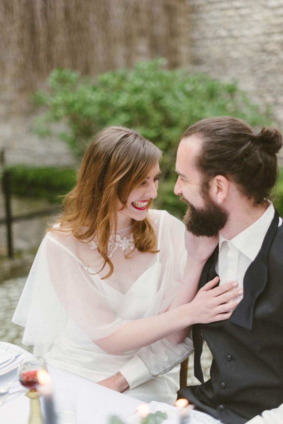 Antike Eleganz & romantische Hochzeitsliebe