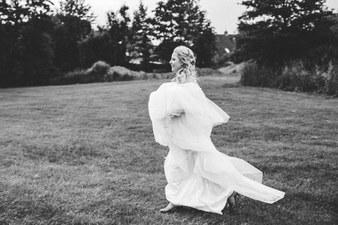 Christiane & Thomas: Moderne Gatsby-Hochzeit mit vielen Erinnerungen