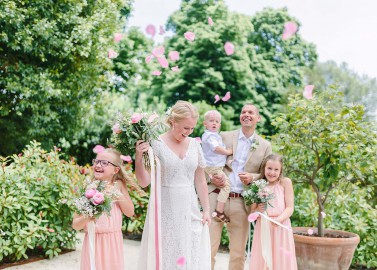 Malin & Jakob: intime Traumhochzeit unter der Sonne Italiens