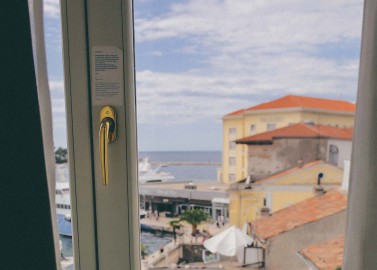 Euphrasius-Basilika: Mediterrane Hochzeit am Meer