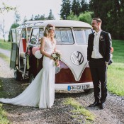 Justine & Matthias: Hippie-Chic inspirierte Almhochzeit