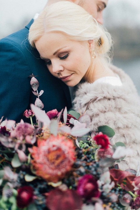 Hanna & Julian: Winterhochzeit in Burgund