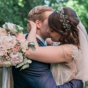 Martina & Thomas: Vintage-Hochzeit in Pastell