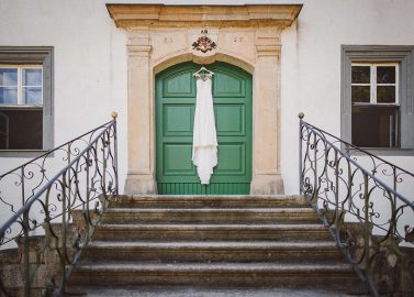Fanny & Volker: sommerliche Hochzeit im Schloss