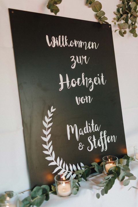 Madita & Steffen’s sommerliche DIY-Hochzeit