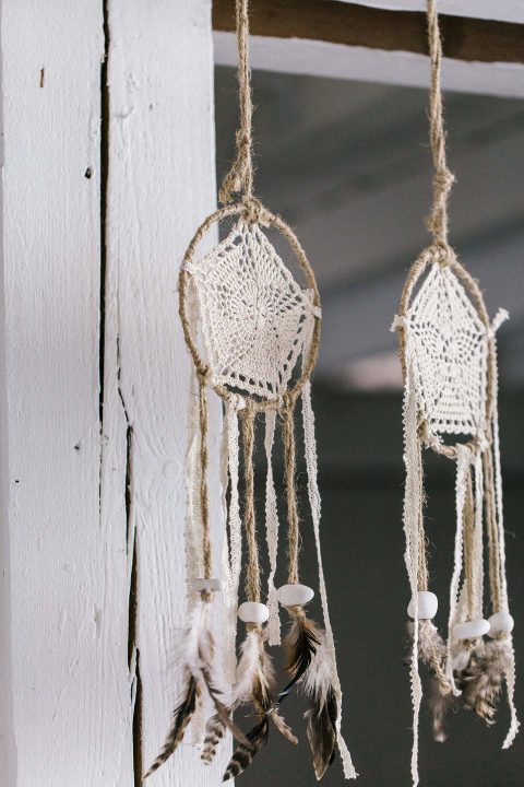 Gleichgeschlechtliche Hippie-Hochzeitsinspiration