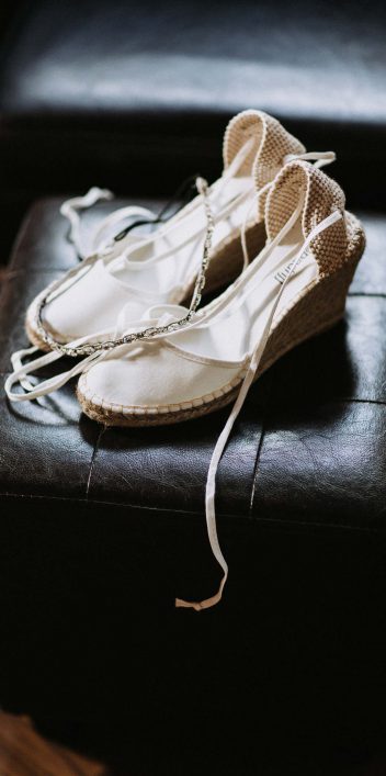 Kathrin & Christian: Greenery Hochzeit in Gedanken an Sardinien