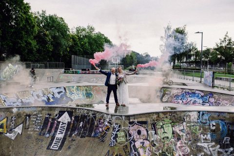 Caro & Chris: Rustikale Hochzeit im Lokschuppen Heidenheim