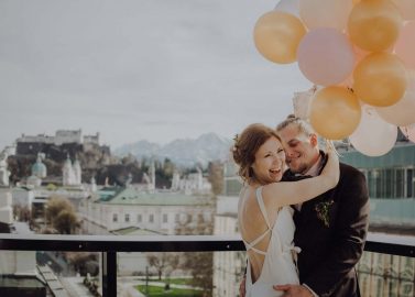 Natürliche Hochzeitseleganz in Salzburg