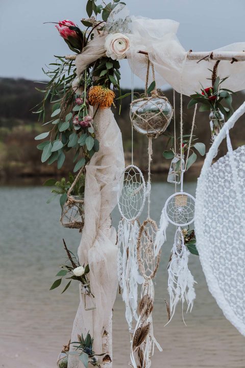 Hochzeitliche Boho-Romantik im Frühling