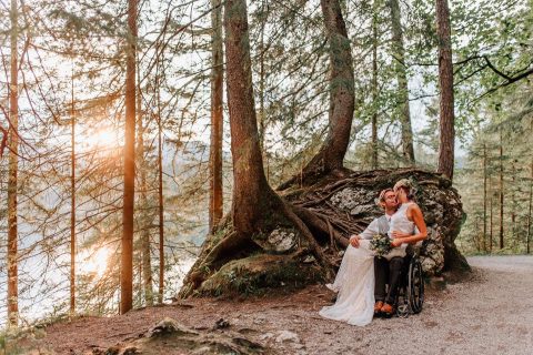 Svenja & Dennis: Eine kleine romantische Eibsee Hochzeit