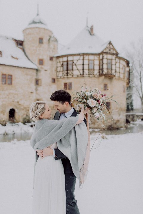 Schloss Stauffenberg Hochzeitsinspiration im Winterwunderland