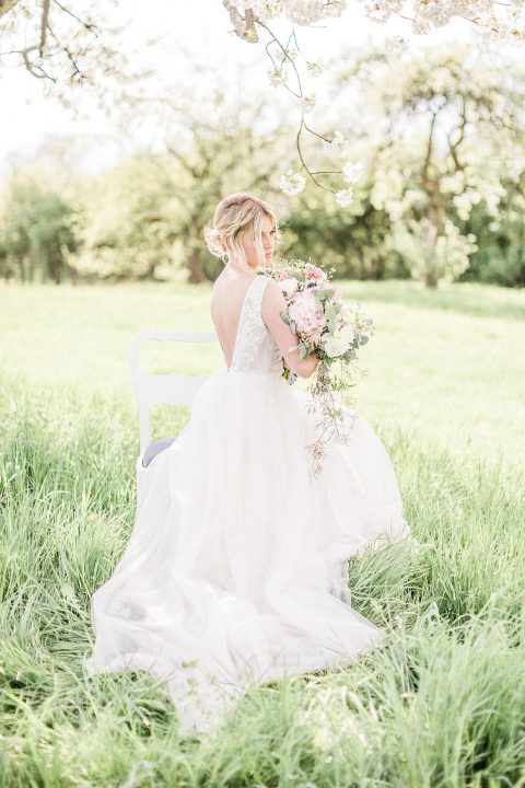 Hochzeitsinspiration im blühenden Frühling