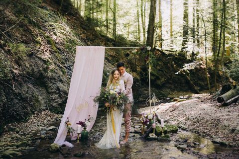 Boho-Hochzeitstraum unterm Wasserfall