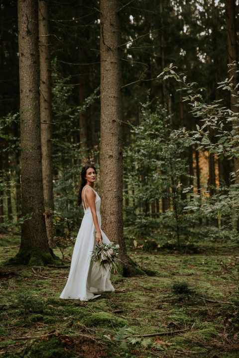 Mystische Elopement-Inspiration in der Natur