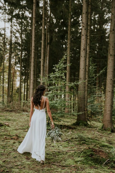 Mystische Elopement-Inspiration in der Natur