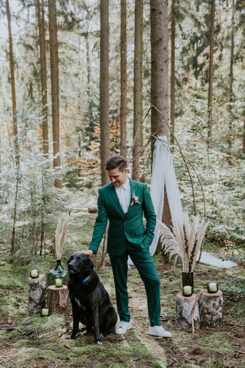 Mystische Elopement-Inspiration in der Natur