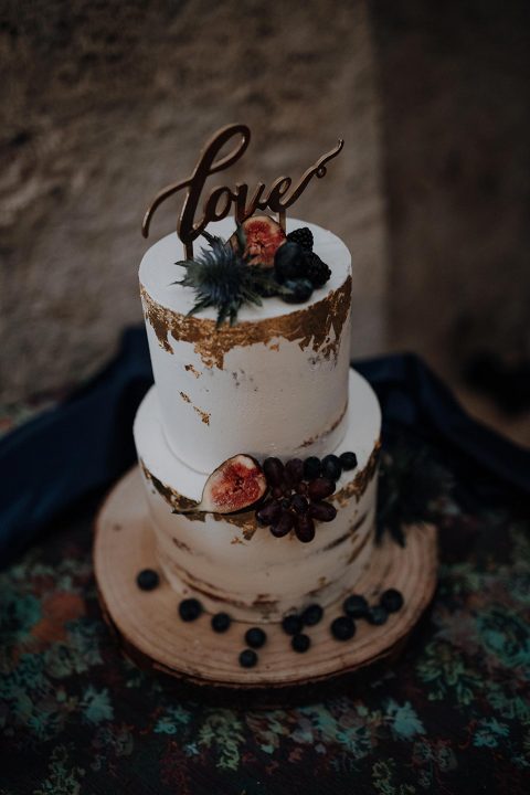 Moderne Burg-Hochzeit mit Boho-Touch