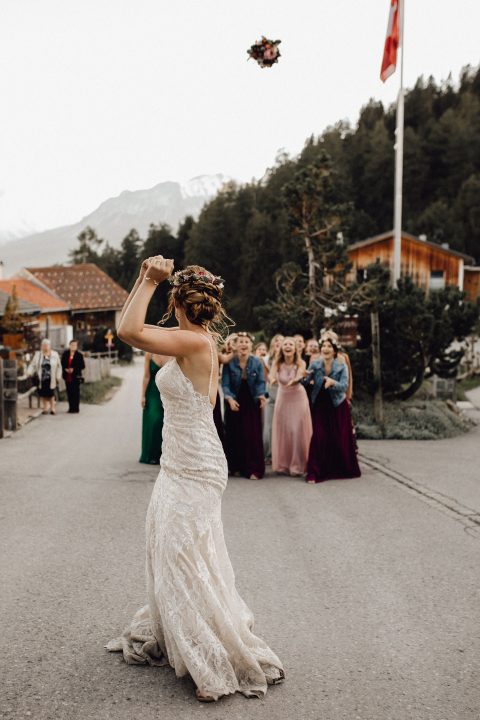 Heiraten in der Schweiz – naturverbundene Val Hochzeit