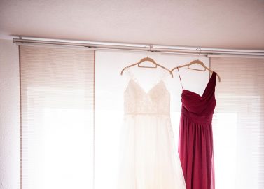 Burgundy-Eleganz in der Linus Eventhalle