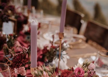 Hochzeitseleganz in herbstlicher Verspieltheit