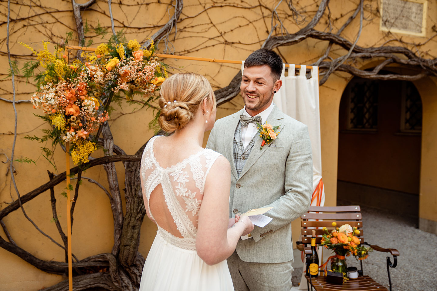 Tafeldecker Fuggerei: Nachhaltig Hochzeit feiern