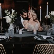 Industrie-Glam-Hochzeit in einer alten Seifenfabrik