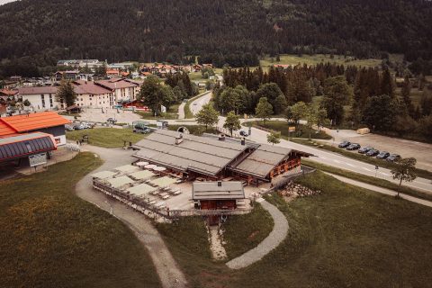 Traditionell und modern - Trachtenhochzeit neu interpretiert