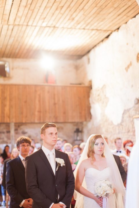 Magische Hochzeit in einer 800 Jahre alten Kirche